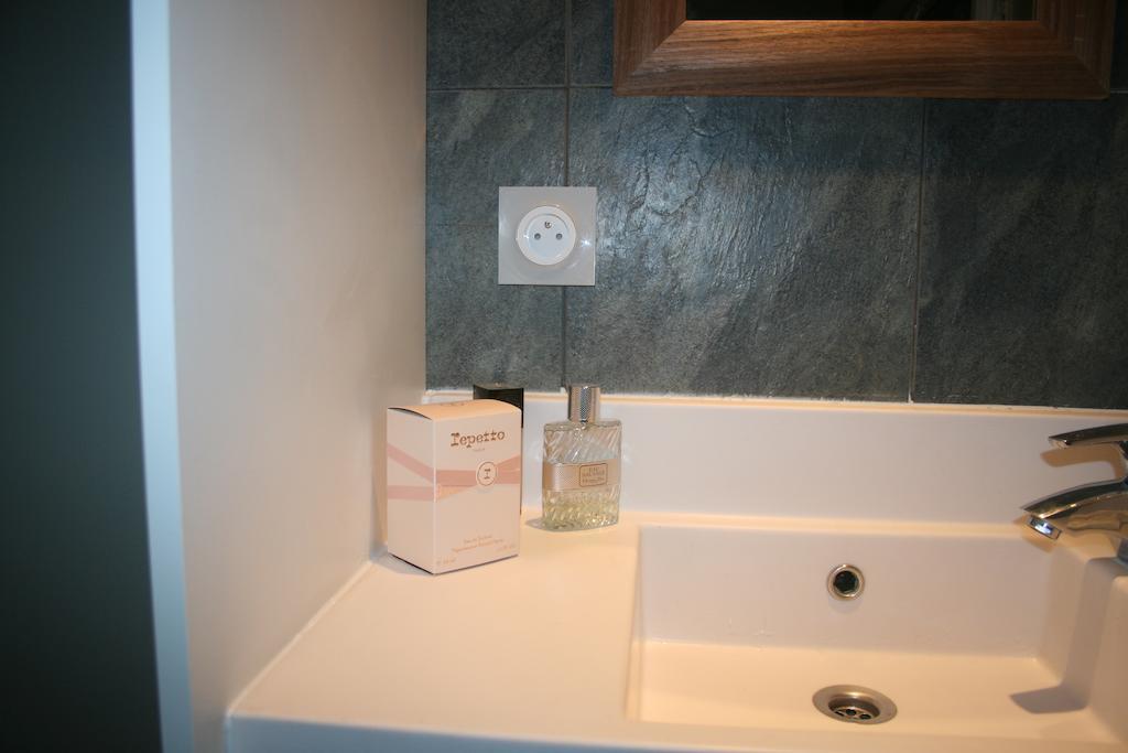 Les 4 Vallees Hotel Albertville Habitación foto