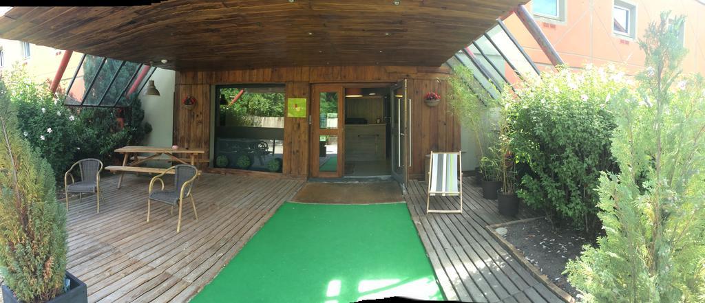 Les 4 Vallees Hotel Albertville Exterior foto